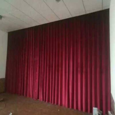 大連阻燃舞臺幕布長春學(xué)校會議室電動(dòng)幕布沈陽舞臺劇院幕布安裝