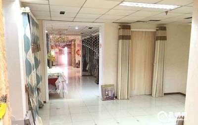 開發區金瑪商城五樓窗簾床品旺鋪轉讓出租_大連商鋪出租_大連商鋪網_大連易鋪網_易鋪中國